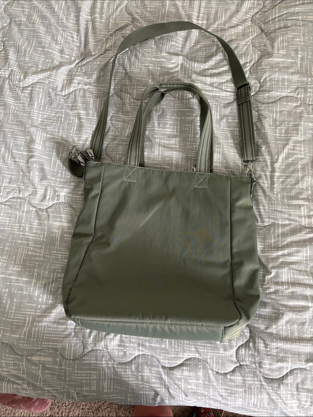 Kipling Olive Green Convertible Shoulder Tote - Picture 4 of 4